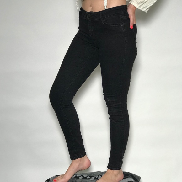 Old Navy Super Skinny Mid Rise Black Jeans - Picture 3 of 8